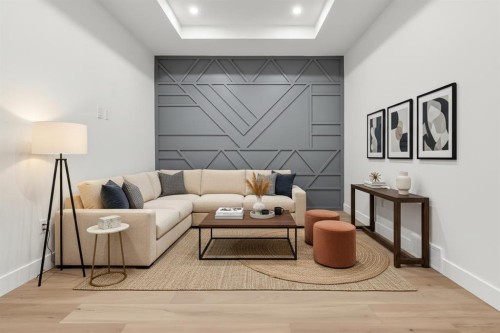 642 25 Avenue Nw, Calgary, AB - Indoor