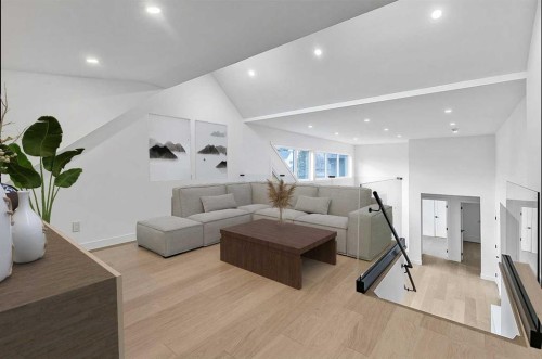 13016 Lake Twintree Road Se, Calgary, AB - Indoor