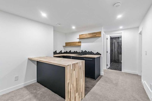 13016 Lake Twintree Road Se, Calgary, AB - Indoor