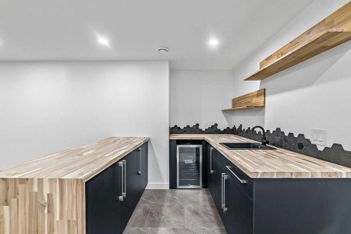 13016 Lake Twintree Road Se, Calgary, AB - Indoor