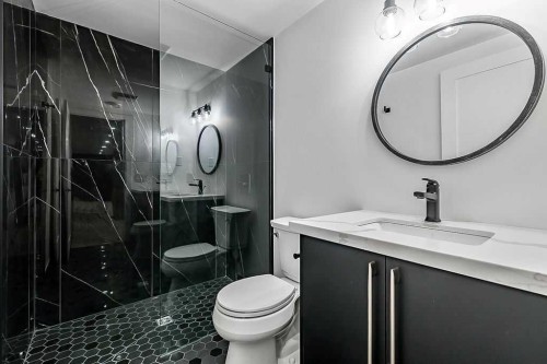 13016 Lake Twintree Road Se, Calgary, AB - Indoor Photo Showing Bathroom