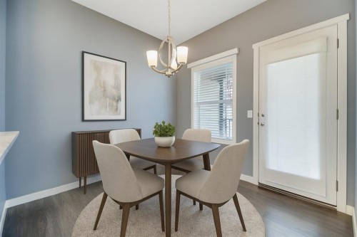 384 Copperpond Landing Se, Calgary, AB - Indoor Photo Showing Dining Room