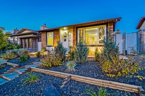 128 Bermuda Drive Nw, Calgary, AB - Outdoor