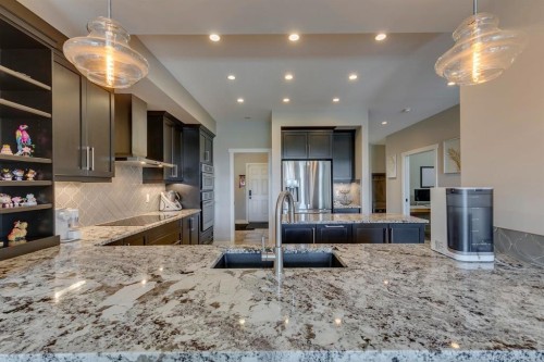 119 Marquis Crescent Se, Calgary, AB - Indoor Photo Showing Kitchen With Upgraded Kitchen