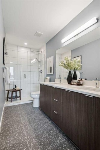 132 Quesnay Wood Link Sw, Calgary, AB - Indoor Photo Showing Bathroom
