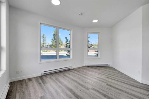 1820 Home Road Nw, Calgary, AB - Indoor Photo Showing Other Room