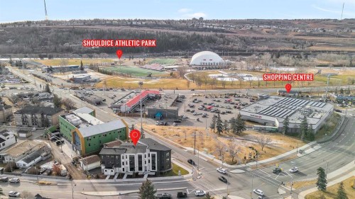 1820 Home Road Nw, Calgary, AB - Outdoor With View