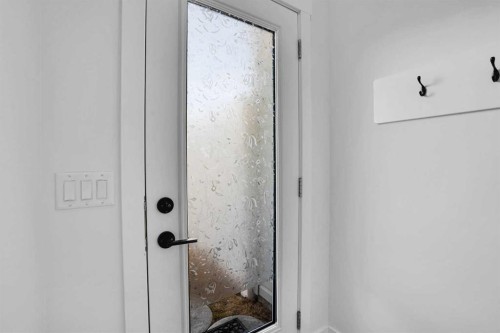 131 Lucas Boulevard, Calgary, AB - Indoor