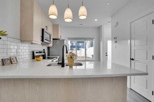 131 Lucas Boulevard, Calgary, AB - Indoor Photo Showing Kitchen With Upgraded Kitchen