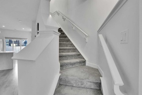 131 Lucas Boulevard, Calgary, AB - Indoor Photo Showing Other Room