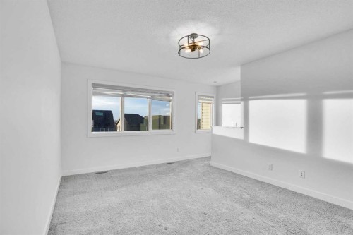 131 Lucas Boulevard, Calgary, AB - Indoor