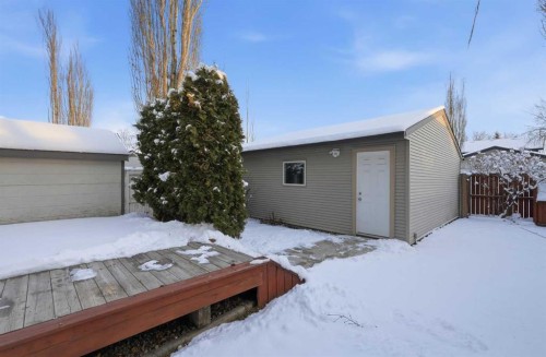 254 Cramond Circle Se, Calgary, AB - Outdoor With Exterior