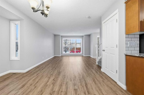 254 Cramond Circle Se, Calgary, AB - Indoor