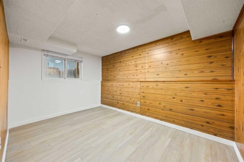 212 Falmere Way Ne, Calgary, AB - Indoor Photo Showing Other Room