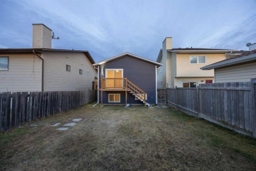 212 Falmere Way Ne, Calgary, AB - Outdoor With Exterior