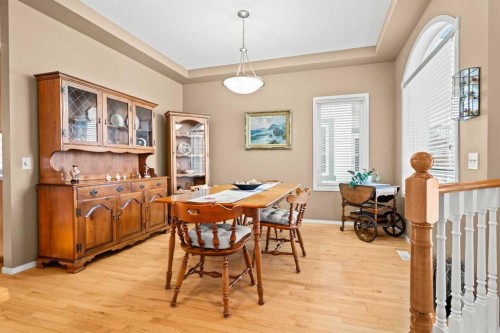 101 Chaparral Villas Se, Calgary, AB - Indoor Photo Showing Dining Room