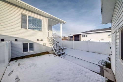 45 Ellington Crescent, Red Deer, AB - Outdoor With Exterior