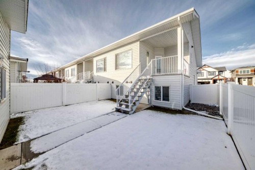 45 Ellington Crescent, Red Deer, AB - Outdoor