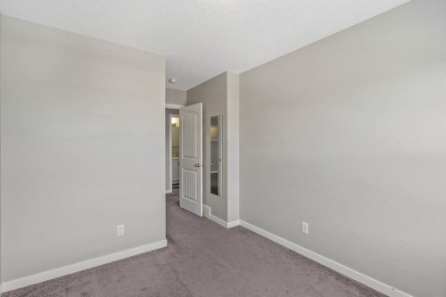 185 Masters Row Se, Calgary, AB - Indoor Photo Showing Other Room