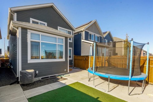 185 Masters Row Se, Calgary, AB - Outdoor
