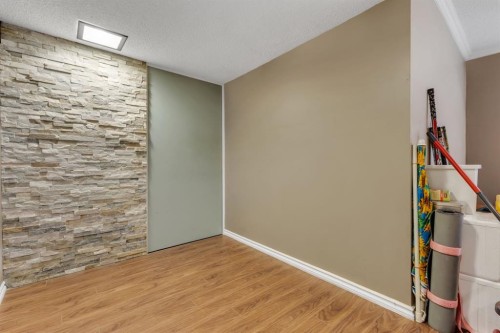 120 Pennsburg Way Se, Calgary, AB - Indoor Photo Showing Other Room