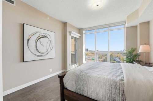 1005-32 Varsity Estates Circle Nw, Calgary, AB - Indoor Photo Showing Bedroom