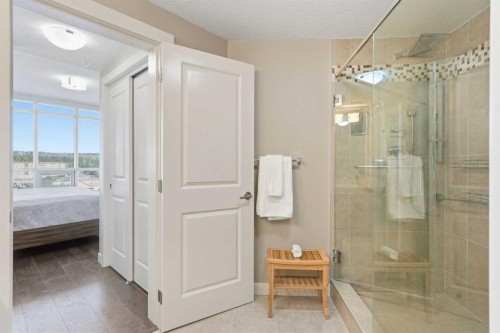 1005-32 Varsity Estates Circle Nw, Calgary, AB - Indoor Photo Showing Bathroom