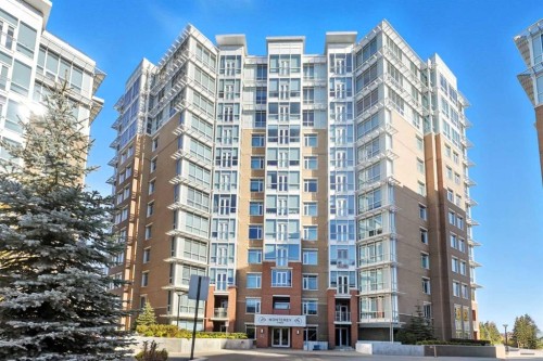 1005-32 Varsity Estates Circle Nw, Calgary, AB - Outdoor With Balcony With Facade