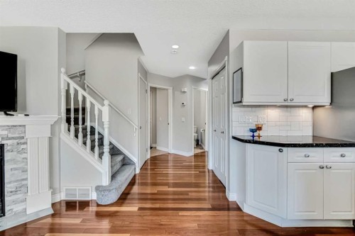 189 Coral Springs Court Ne, Calgary, AB - Indoor