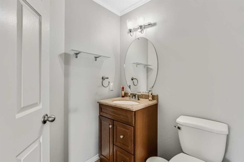 189 Coral Springs Court Ne, Calgary, AB - Indoor Photo Showing Bathroom