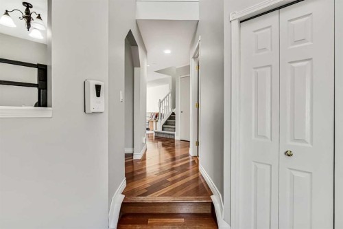 189 Coral Springs Court Ne, Calgary, AB - Indoor Photo Showing Other Room