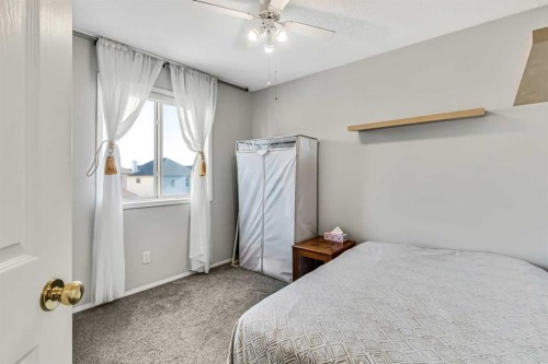 189 Coral Springs Court Ne, Calgary, AB - Indoor Photo Showing Bedroom
