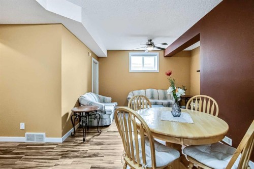 189 Coral Springs Court Ne, Calgary, AB - Indoor Photo Showing Dining Room