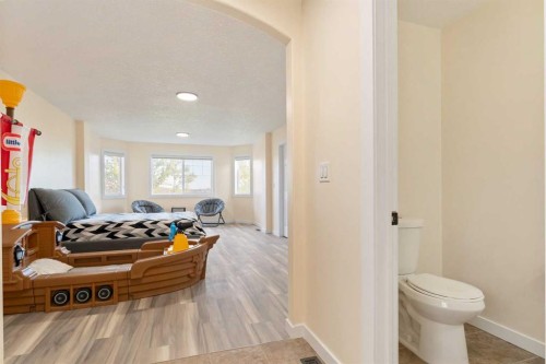 20 Sherwood Circle Nw, Calgary, AB - Indoor