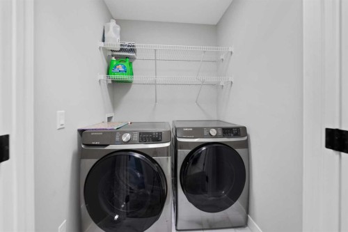 149 Corner Ridge Mews Ne, Calgary, AB - Indoor Photo Showing Laundry Room