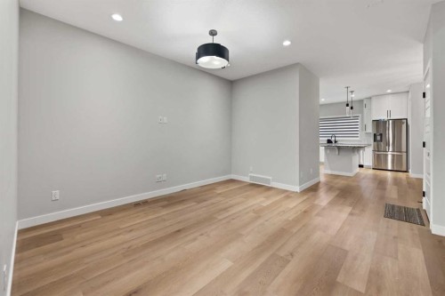 149 Corner Ridge Mews Ne, Calgary, AB - Indoor Photo Showing Other Room