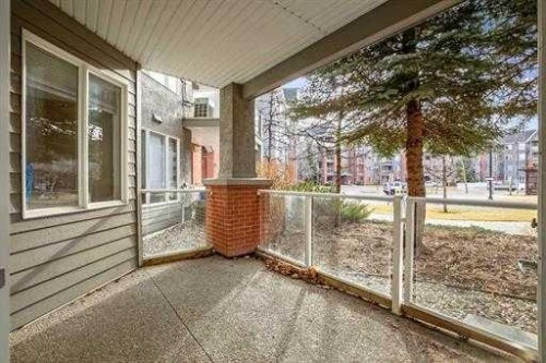108-15 Everstone Drive Sw, Calgary, AB - Outdoor