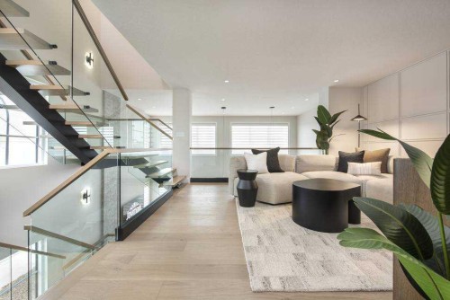 19757 44 Street Se, Calgary, AB - Indoor