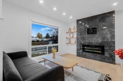 2-112 Erin Grove Close SE Calgary, AB T2B 2T4