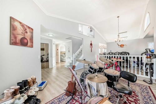 1221 Millview Road Sw, Calgary, AB - Indoor