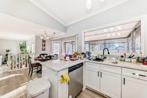 1221 Millview Road Sw, Calgary, AB - Indoor Photo Showing Kitchen