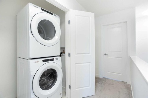 8521 19 Avenue Se, Calgary, AB - Indoor Photo Showing Laundry Room