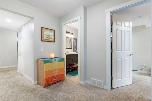 37 Benchlands Drive, Cochrane, AB - Indoor