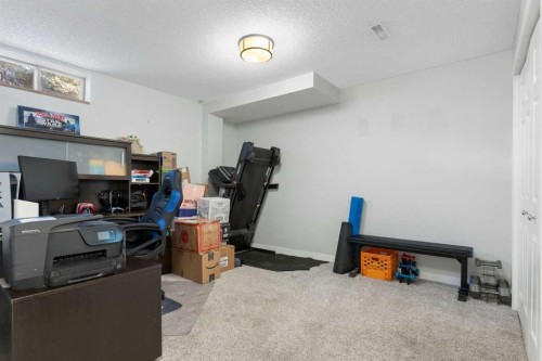 37 Benchlands Drive, Cochrane, AB - Indoor Photo Showing Office