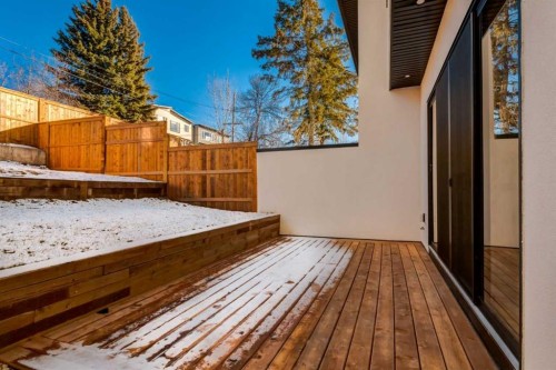 4834 22 Avenue Nw, Calgary, AB - Outdoor