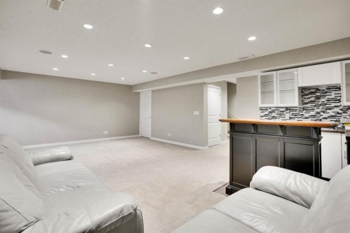 142 Everoak Green Sw, Calgary, AB - Indoor