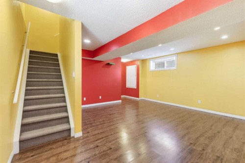 160 Taradale Drive Ne, Calgary, AB - Indoor
