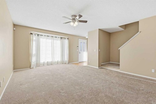 160 Taradale Drive Ne, Calgary, AB - Indoor Photo Showing Other Room