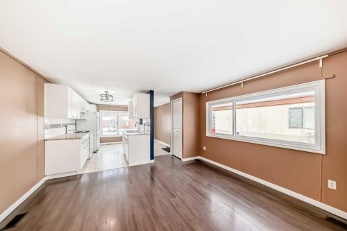 24 Spring Dale Circle Se, Airdrie, AB - Indoor