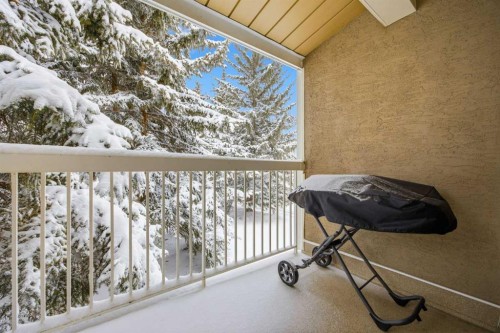 2-3015 51 Street Sw, Calgary, AB - Outdoor